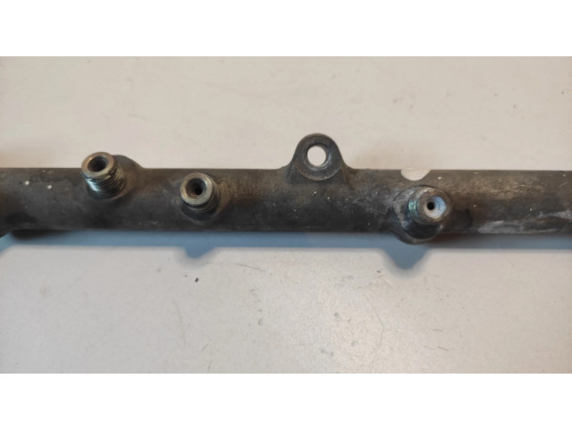 Vstřikovací lišta 0445216002, 0281002405   BMW 5 E39  pro naftový motor 2.9  