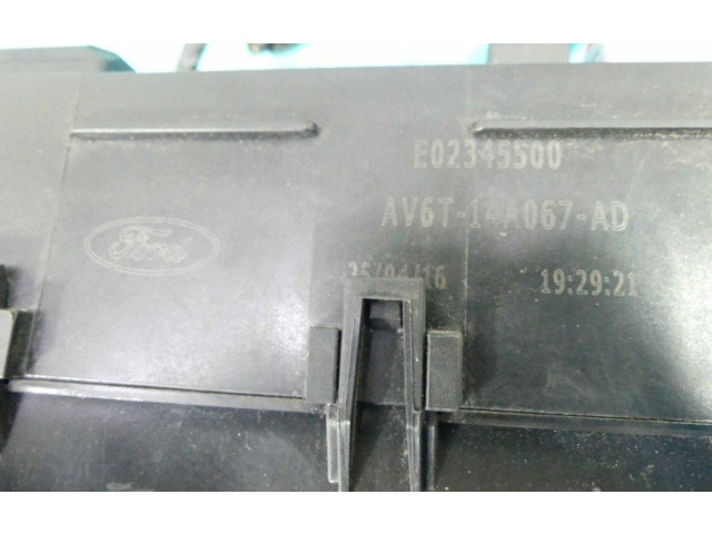   Pojistková skříňka AV6T-14A142-AA, IMPRK1349626   Volvo V40 2016