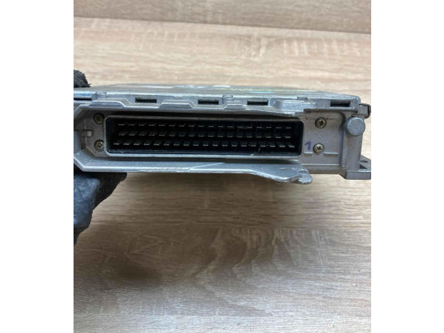 Řídící jednotka 4A0907401, 0281001128   Audi A6 S6 C4 4A 1994