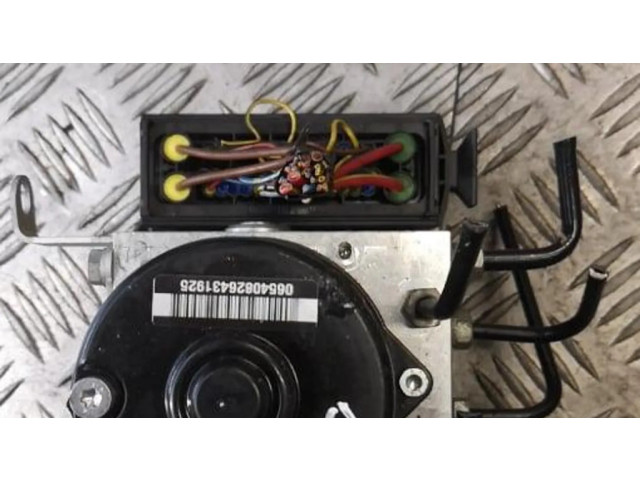 Jednotka ABS 3452676977901   BMW 1 E81 E87 2007