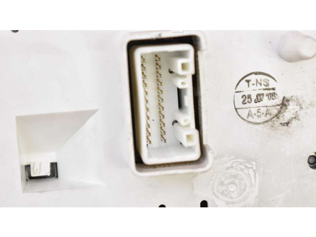Панель приборов 8100A929, 8100A929   Mitsubishi Colt CZ3       
