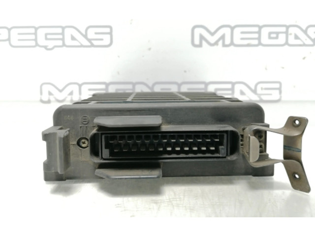 Блок управления двигателя 0280800100, 0025453632   Mercedes-Benz 190 W201
