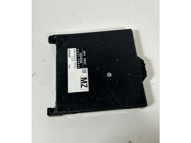 Блок комфорта 89221F4030   Toyota C-HR I   