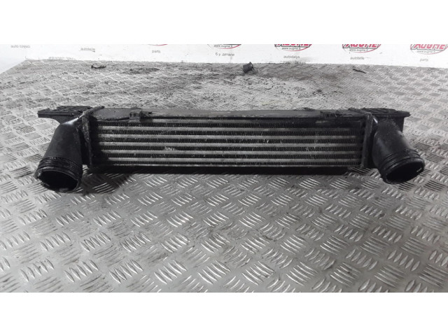Интеркулер  752491607, 7524916   BMW 3 E90 E91 2.0