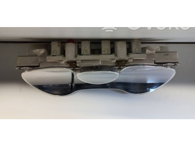 Přístrojová deska  Toyota RAV 4 (XA20) 2002 838004A100, 1575105210  