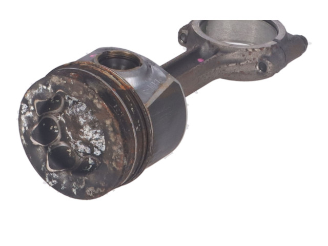 Шатун  04L105401A    Audi A6 S6 C7 4G  