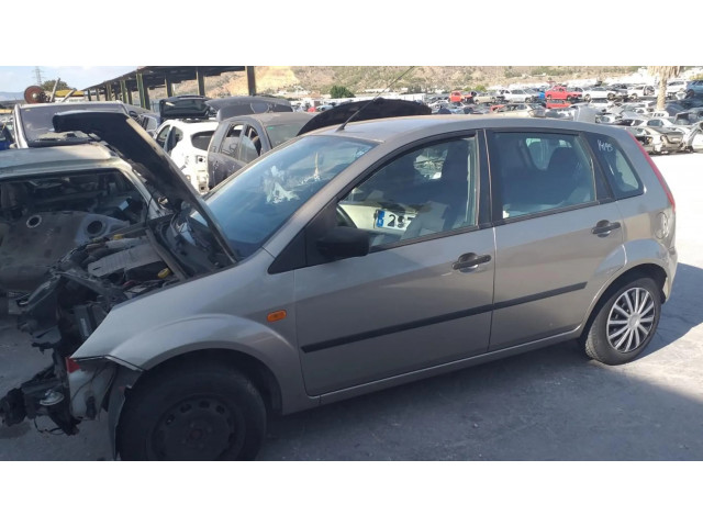 Зеркало электрическое        Ford Fiesta  2000-2001 года   