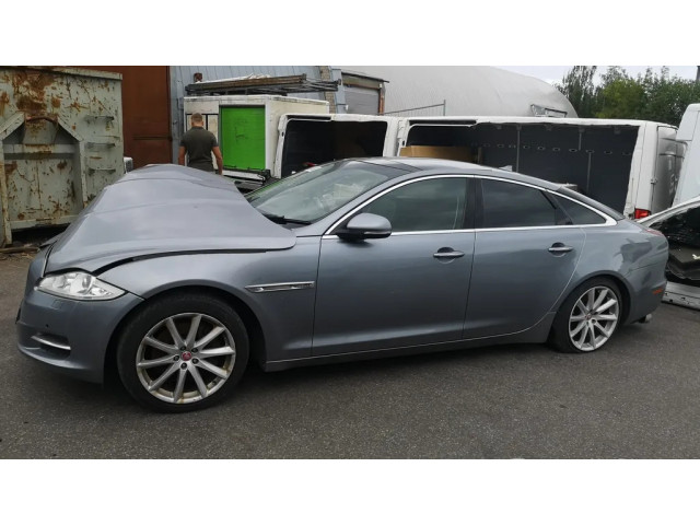 Přístrojová deska  Jaguar XJ X351 2013 EW9310849AC  