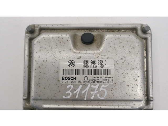 Řídící jednotka 036906032C, 0261206852   Volkswagen New Beetle 2004