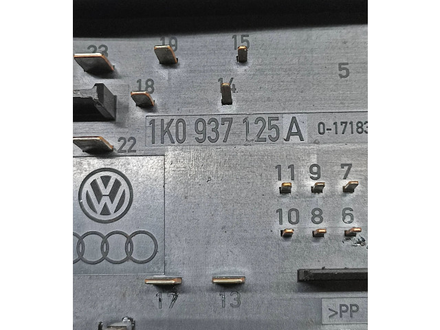   Pojistková skříňka 1K0937125A   Audi A3 S3 8P 2007