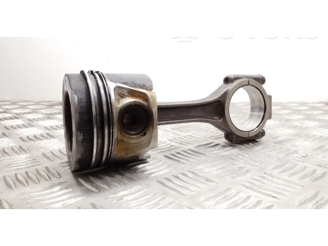  Поршень с шатуном CFGB 038J, 211211  Volkswagen Tiguan  