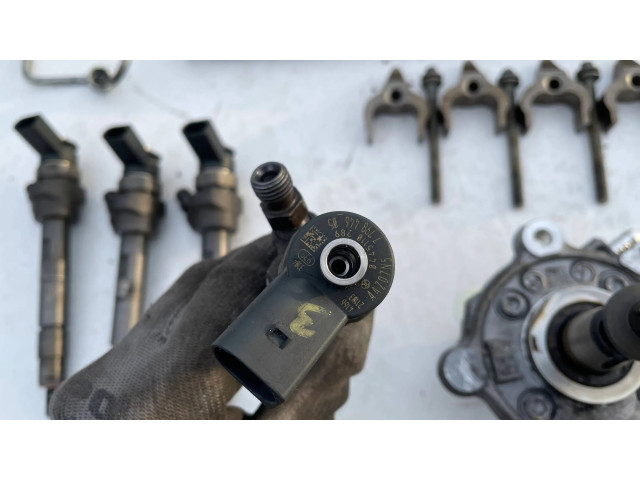 Vstřikovač 0445010519, 0445214182   BMW 3 E90 E91  pro naftový motor 1.8  