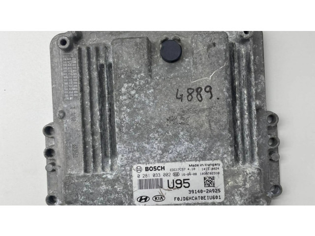 Řídící jednotka 39140-2A925, 0281033002   KIA Ceed 2013