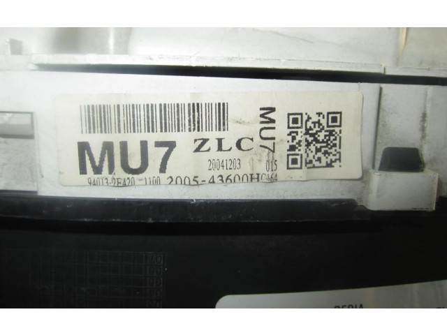 Přístrojová deska  Hyundai Tucson JM  200543600H  