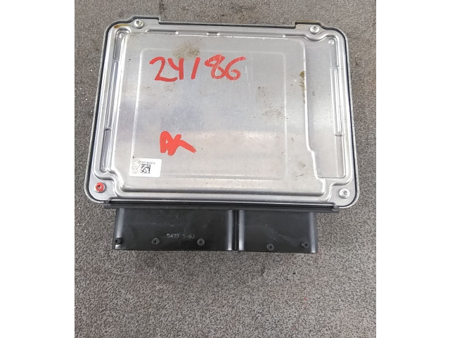 Блок управления двигателя 04C906025AK, 04C906025AK2GC   Volkswagen T-Cross