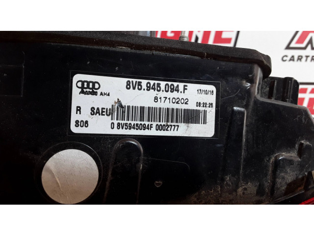 Задний фонарь  8V5945094F, 81710202    Audi A3 S3 8V   2013-2019 года