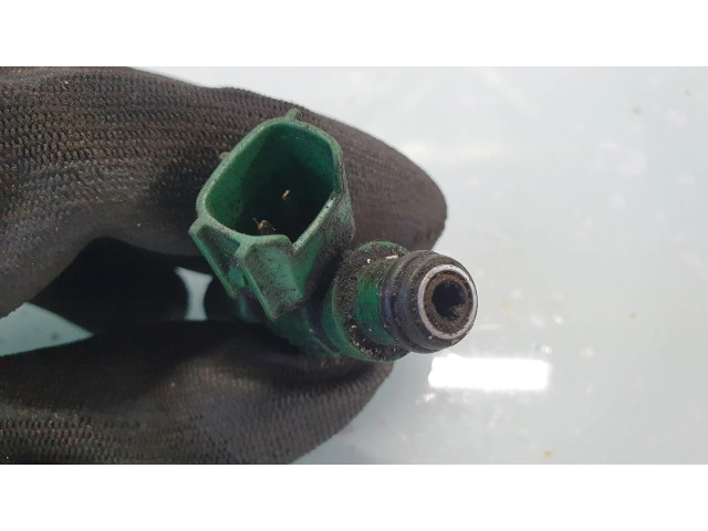 Vstřikovač 2325021020   Toyota Yaris  pro naftový motor 1.4  