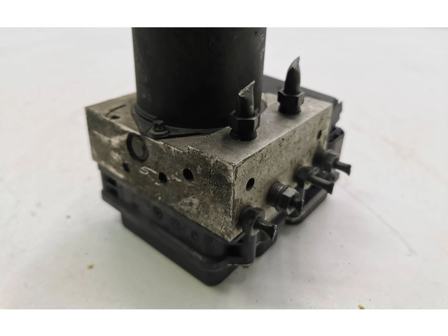 Jednotka ABS 6768829, 6768831   BMW X5 E53 2005