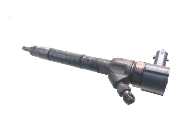 Vstřikovač 338002A900, 0445110320   Hyundai i30  pro naftový motor 1.6  