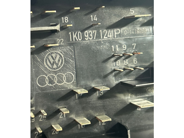   Pojistková skříňka 1K0937124P, 014189861   Audi A3 S3 A3 Sportback 8P 2007