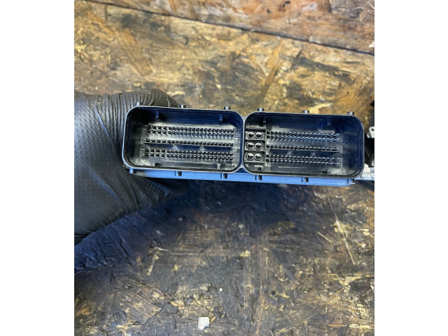 Блок управления двигателя 06K907425B, 8X0906259   Audi S1