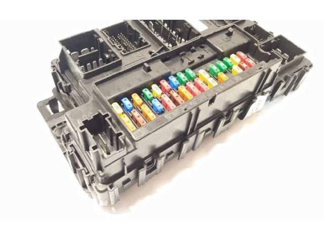 Pojistková skříňka Řídící jednotka BSM GU5T15604BFD, A2C7537380350   Ford Mondeo MK V 2016