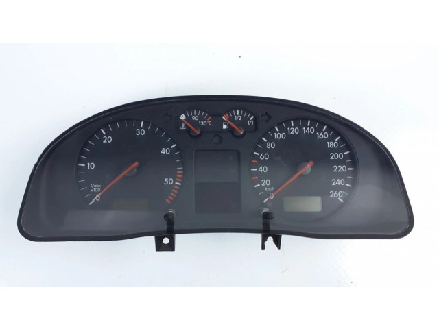 Přístrojová deska  Volkswagen PASSAT B5 1999 3B0920822A, 3B0920822  