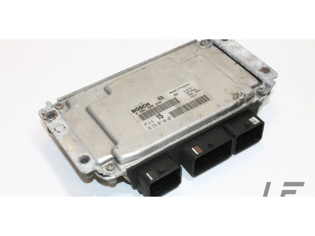 Блок управления двигателя 0261206246   Citroen Saxo