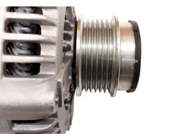 Генератор 104210-4240, 835.542.150.050   Jeep Cherokee III KJ      