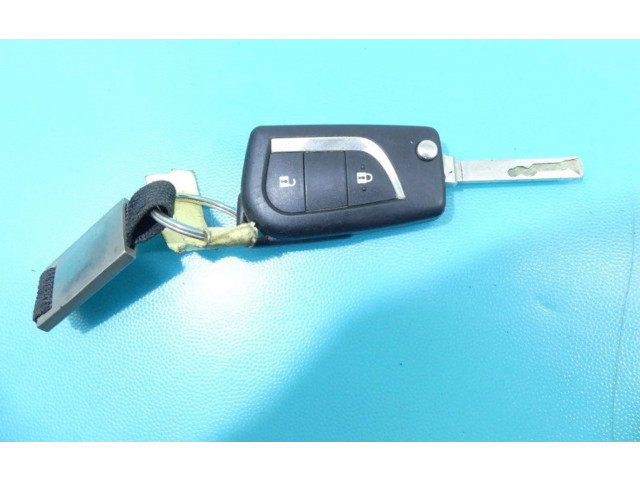 Блок управления двигателем Блок управления 0261S16773, IMPRK1289777   Toyota Yaris