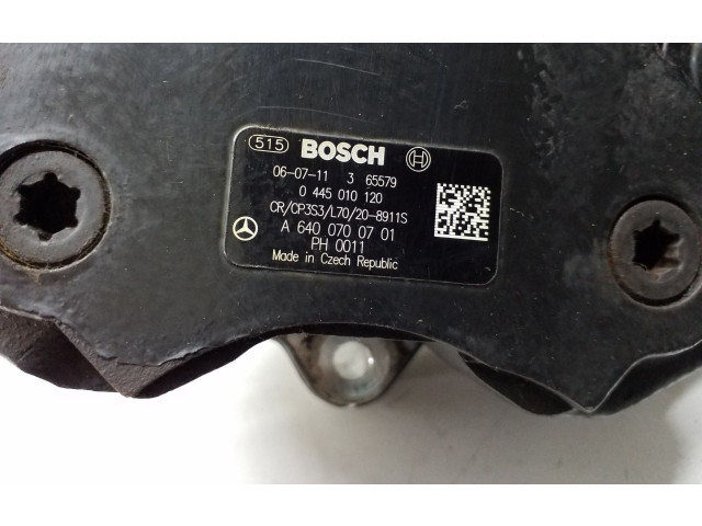 Vstřikovací čerpadlo A6400700701, 0445010120   Mercedes-Benz A W169     
