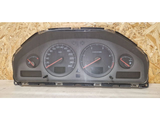 Přístrojová deska  Volvo S70  V70  V70 XC 1998 9499671  