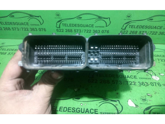 Поршень Блок управления двигателем ECU  0281031483  Seat Leon (5F)  