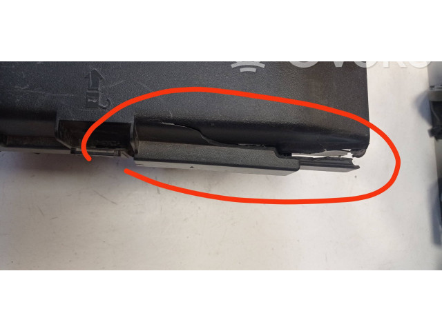   Pojistková skříňka 63565387, 63513560   Chrysler Pacifica 2021