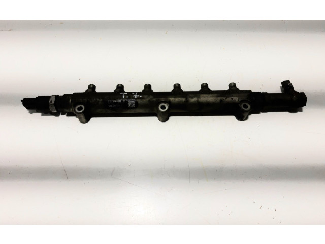 Vstřikovací lišta 0445215010, 8658252   Volvo XC70  pro naftový motor 2.4 D5244T2 