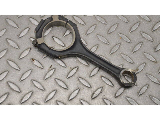Шатун M 272.964 25494    Mercedes-Benz CLS C219  