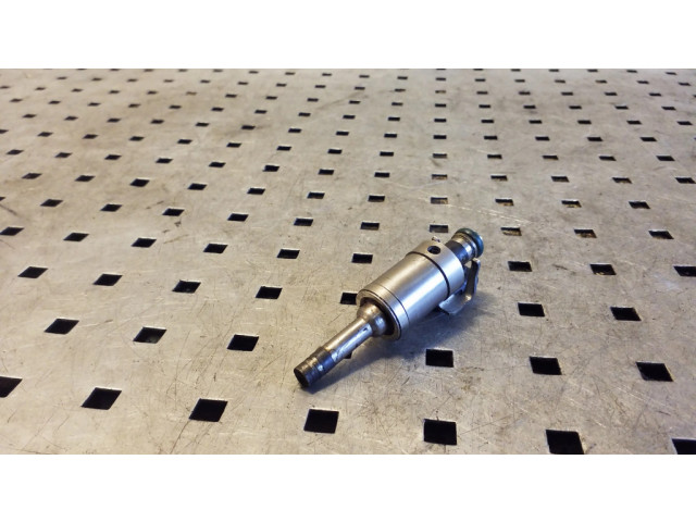 Форсунка DM5G9F593AA, 0261500221    Ford Focus для бензинового двигателя  1