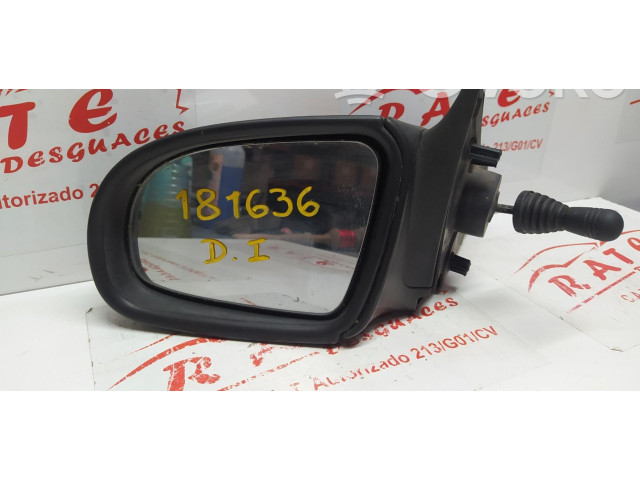 Vstřikovač 008062349   Opel Corsa B     
