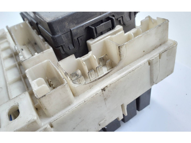 Блок предохранителей 8637A171, 5WK45103L   Mitsubishi Colt    