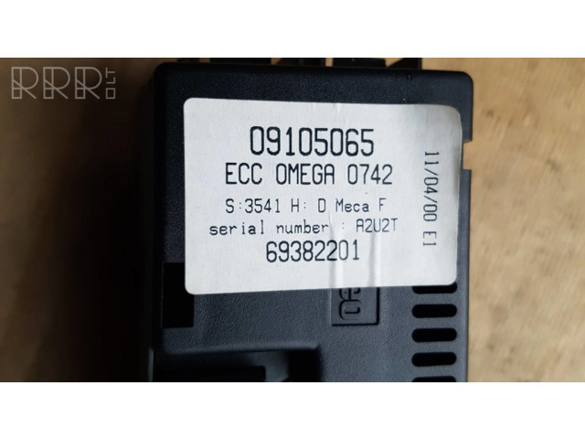 Блок управления климат-контролем 69382201, 0MEGA0742   Opel Omega B2