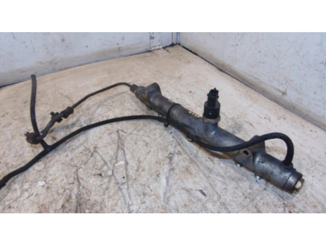Vstřikovací lišta 5066912AA, 0445214041   Chrysler Voyager  pro naftový motor 2.5  
