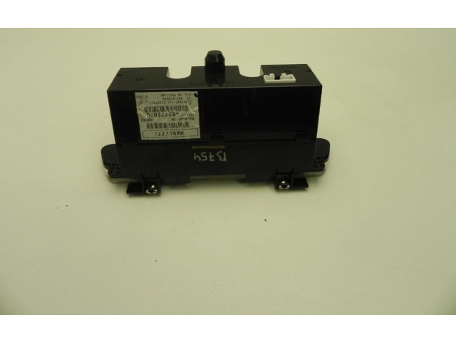 Дисплей    MR587777, B754   Mitsubishi Colt