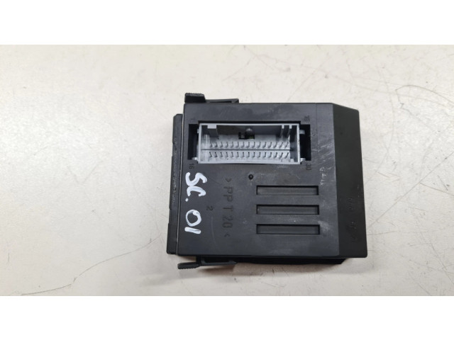 Блок управления 9140010353, 7700427696A   Renault Scenic I