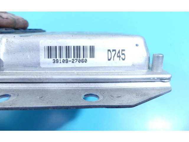 Řídící jednotka 0281011538, IMPRK1304684   KIA Cerato 2004