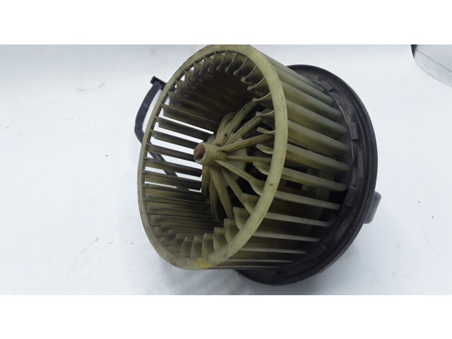 Вентилятор печки    3136612045, 012110   Audi 80 90 B3