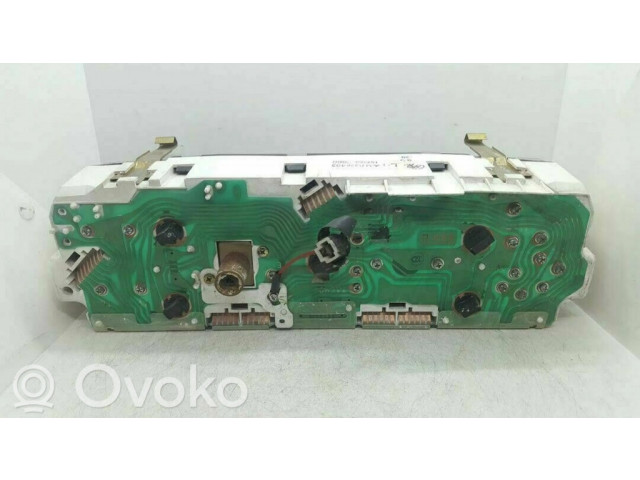Панель приборов 1574007860   Mitsubishi Galant Eterna       