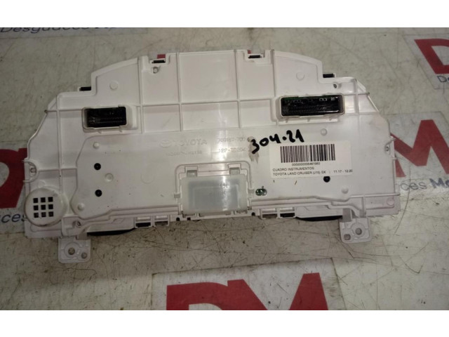 Přístrojová deska  Toyota Land Cruiser (J120) 2017 838006AX40D  