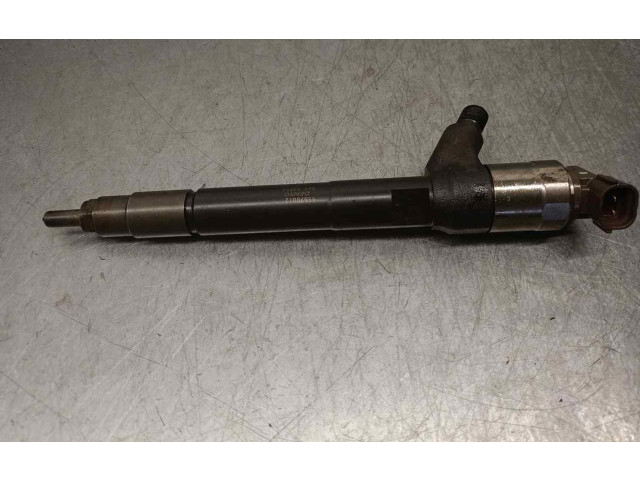 Vstřikovač 55570012, 04S03778   Opel Zafira C    B16DTH 