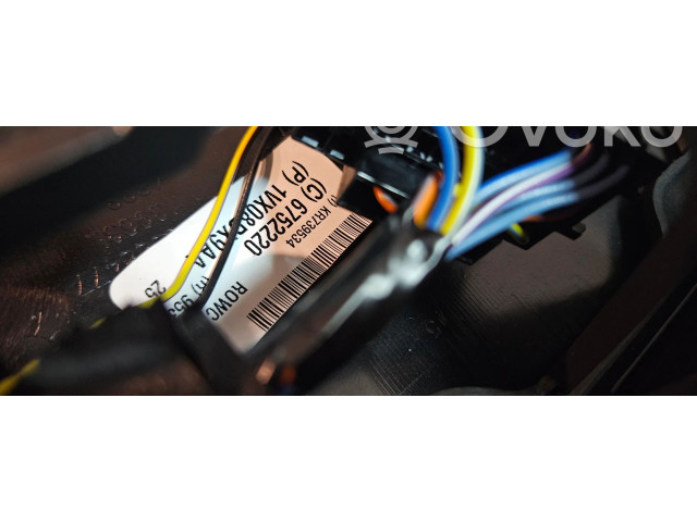 Дисплей    W359022080D, 1VX08DX9AA   Chrysler Town & Country V