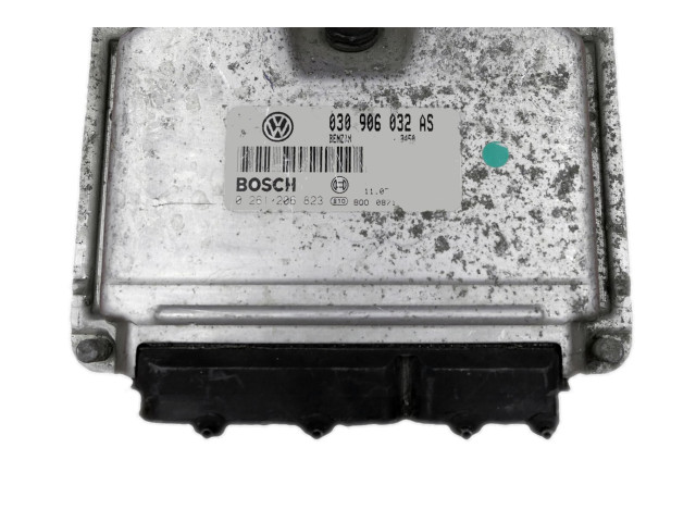 Блок управления двигателя 030906032AS, 0261206823   Volkswagen Lupo